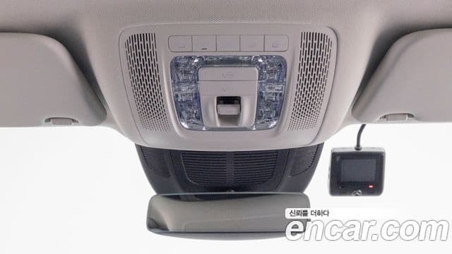 Mercedes-Benz GLE-Class 2024 — Photo 16/19