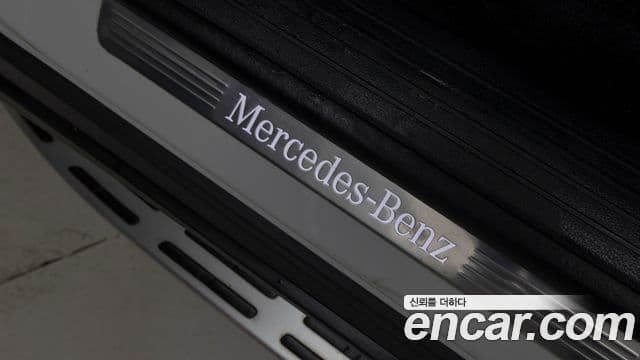 Mercedes-Benz GLE-Class 2024 — Photo 11/19