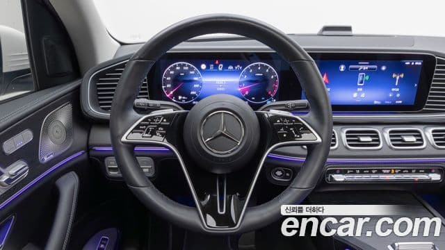 Mercedes-Benz GLE-Class 2024 — Photo 14/19