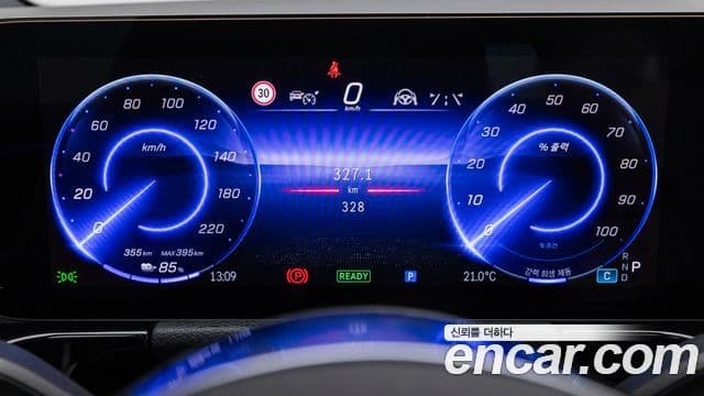 Mercedes-Benz EQA 2025 — ფოტო 7/20