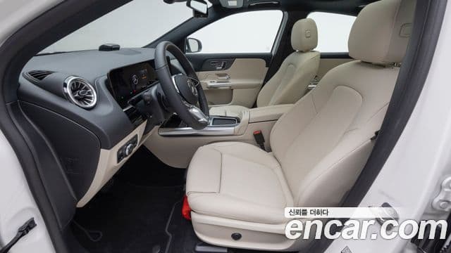Mercedes-Benz EQA 2025 — ფოტო 2/20