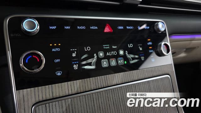 Genesis GV80 2023 — ფოტო 7/20
