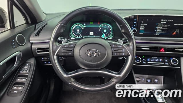 Hyundai Sonata 2019 — Фото 13/20