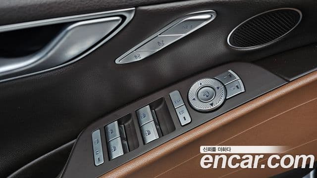 Genesis Electrified G80 2021 — Фото 13/20