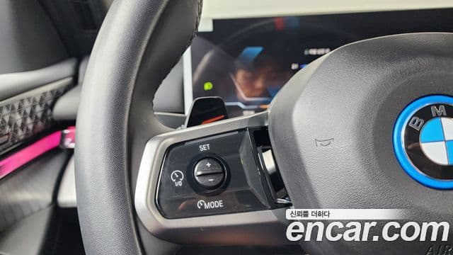 BMW i5 2026 — ფოტო 16/20