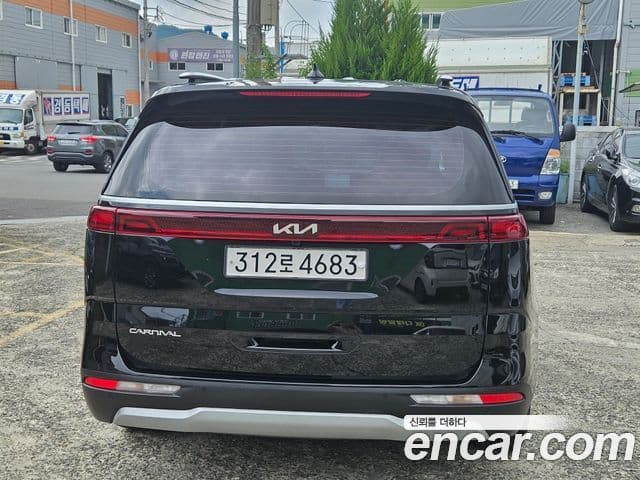 Kia Carnival 2022 — Şəkil 3/20