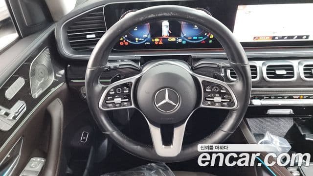 Mercedes-Benz GLE-Class 2023 — Şəkil 12/20