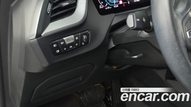 BMW 1 Series 2020 — Photo 23/31