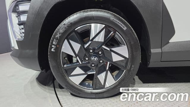 Hyundai Kona Hybrid 2024 — ფოტო 9/31