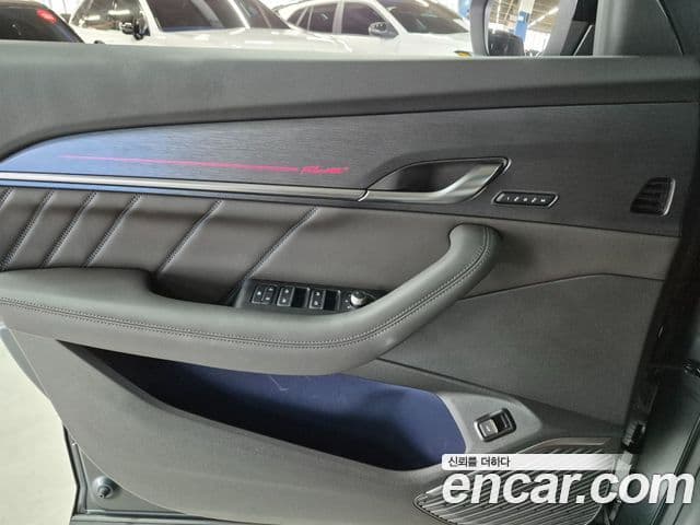 Renault Samsung Filante 2026 — ფოტო 12/20