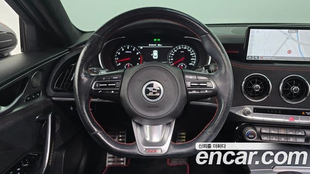 Kia Stinger 2021 — Şəkil 14/20