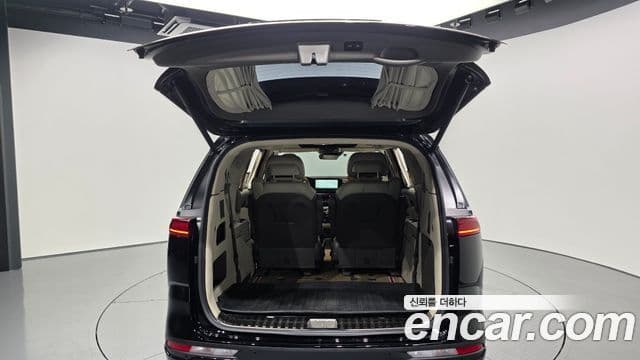 Kia Carnival 2021 — Şəkil 20/20