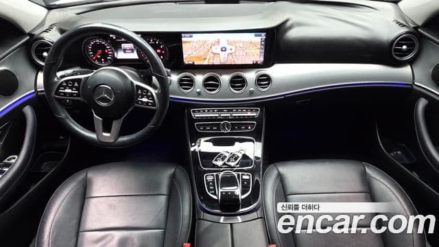 Mercedes-Benz E-Class 2019 — Фото 7/20