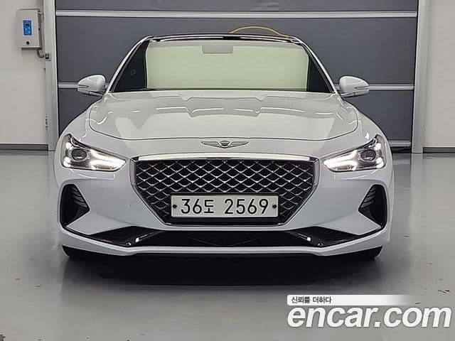 Genesis G70 2019 — ფოტო 1/19