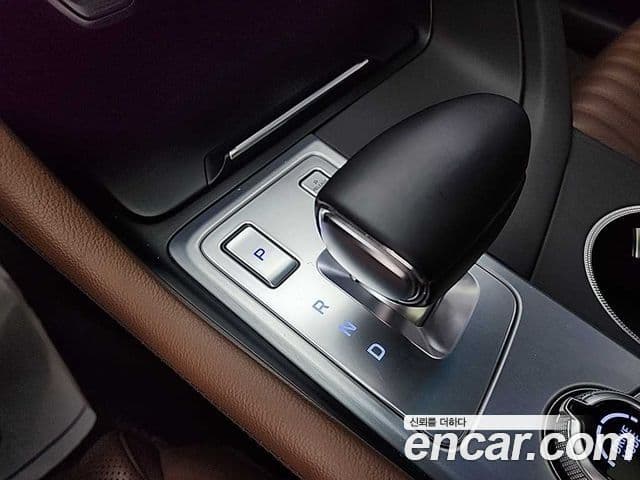 Genesis G70 2019 — ფოტო 7/19