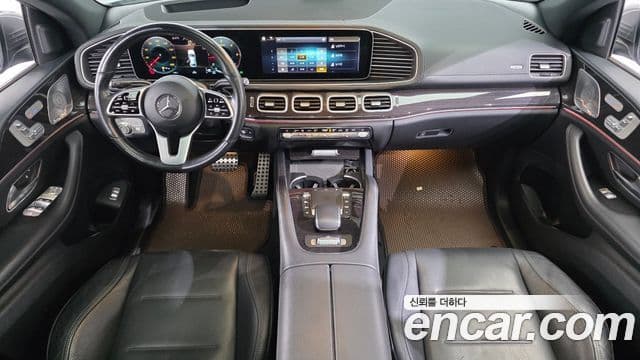 Mercedes-Benz GLE-Class 2021 — ფოტო 7/20