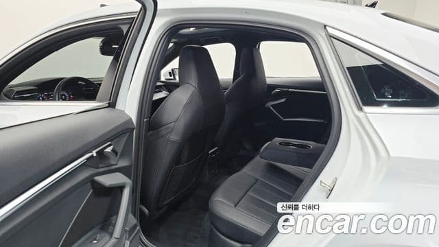 Audi A3 2023 — Şəkil 17/20