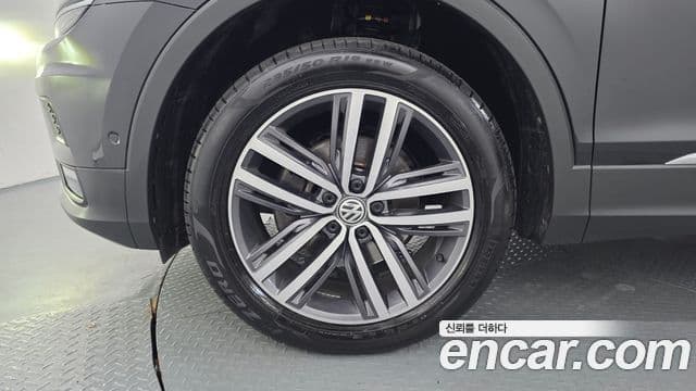 Volkswagen Tiguan Allspace 2020 — фото 5 из 20