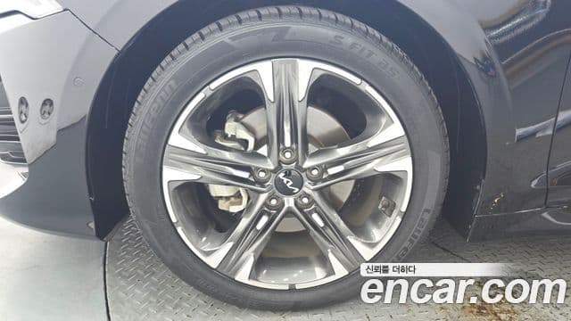 Kia K5 2022 — Şəkil 5/20
