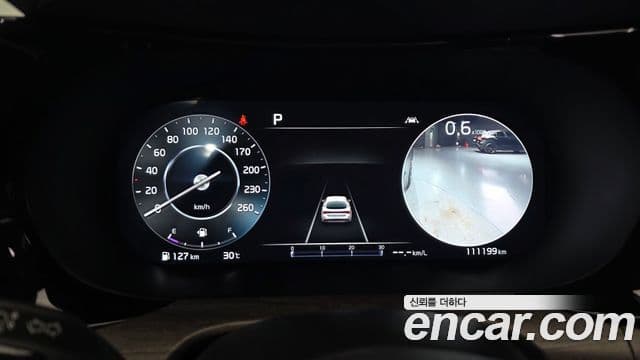 Kia K5 2022 — Şəkil 8/20