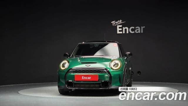 Mini Cooper S 2021 — ფოტო 3/20