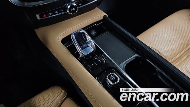 Volvo V60 Cross Country 2024 — ფოტო 9/20
