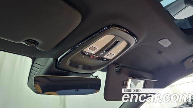 Volvo V60 Cross Country 2024 — ფოტო 31/34