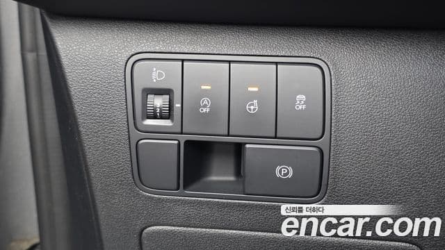 Hyundai Staria 2022 — Фото 13/20