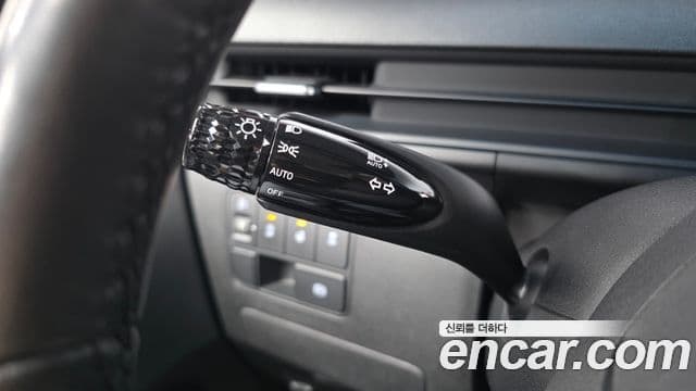 Hyundai Staria 2022 — Фото 15/20
