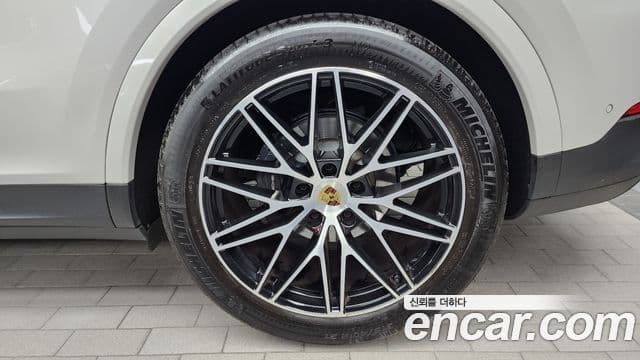 Porsche Cayenne 2024 — Şəkil 5/35