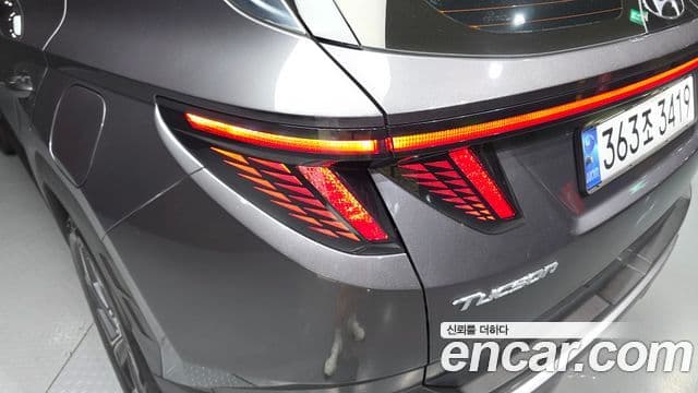 Hyundai Tucson Hybrid 2022 — ფოტო 24/33
