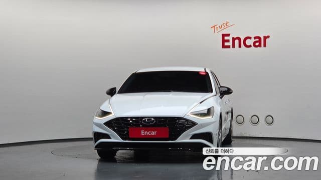 Hyundai Sonata 2022 — Фото 2/20