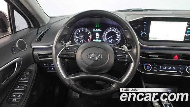 Hyundai Sonata 2022 — Фото 11/20