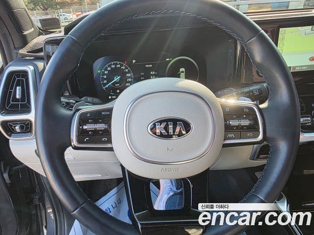 Kia Sorento 2021 — Şəkil 18/20