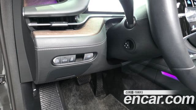 Genesis G90 2022 — Photo 36/38