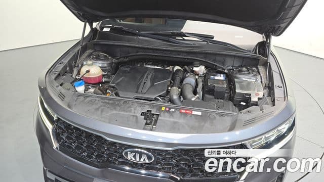 Kia Sorento 2021 — Фото 6/20