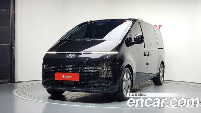 Hyundai Staria 2023 — Şəkil 2/20