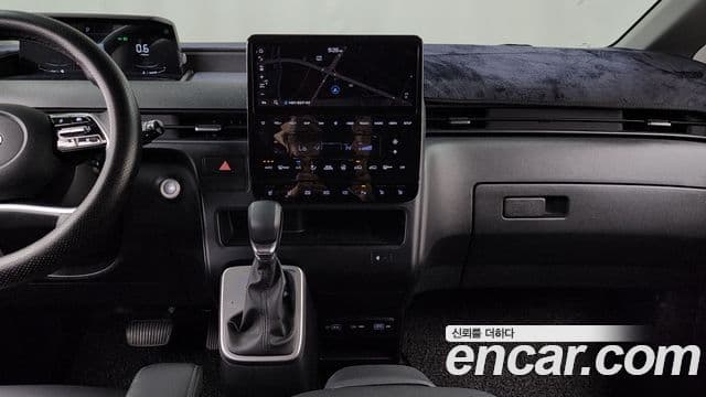 Hyundai Staria 2023 — Şəkil 14/20