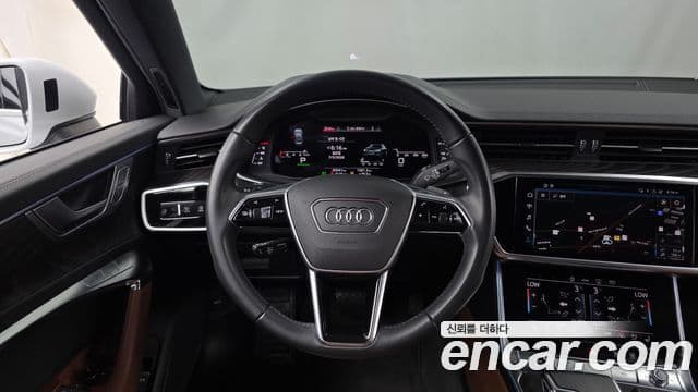 Audi A6 2021 — Фото 13/20