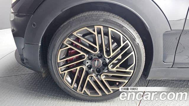 Mini Cooper S Clubman 2023 — Photo 18/35