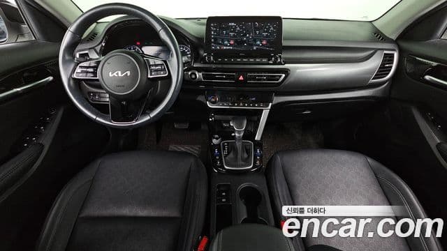 Kia Seltos 2022 — Şəkil 7/20