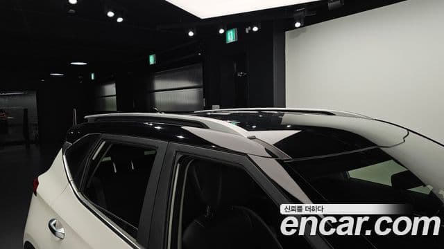Kia Seltos 2022 — Şəkil 19/20