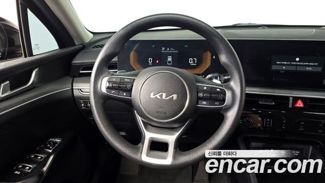 Kia K5 2024 — ფოტო 13/20