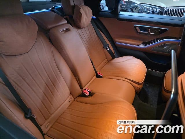 Mercedes-Benz S-Class 2022 — Фото 9/15