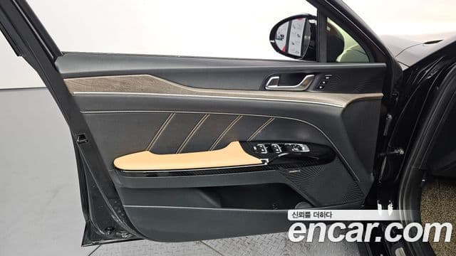 Kia K5 2021 — Photo 21/32
