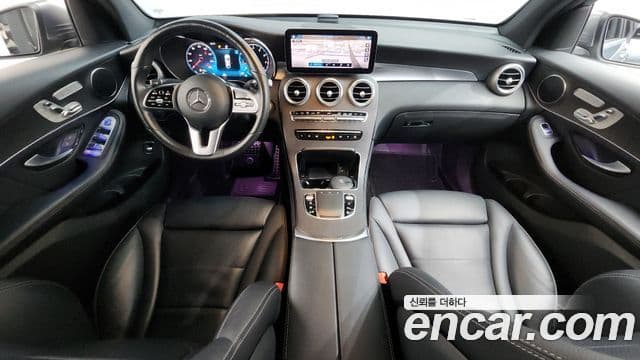 Mercedes-Benz GLC-Class 2020 — Şəkil 7/20