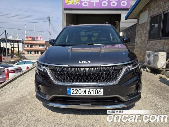 Kia Carnival 2023 — Şəkil 2/20