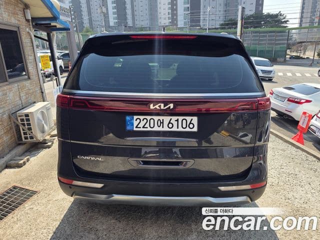 Kia Carnival 2023 — Şəkil 3/20