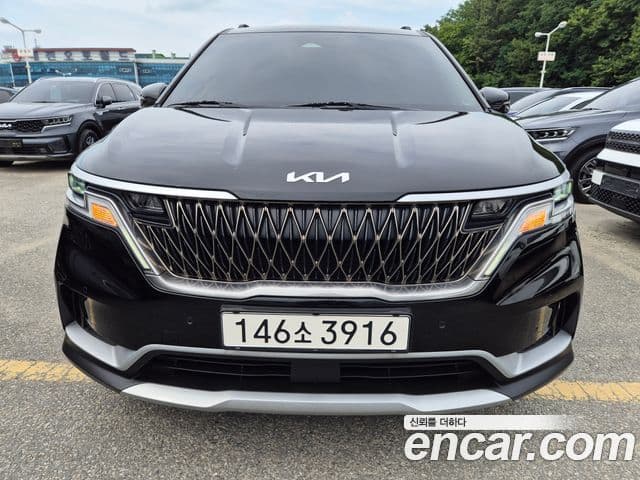 Kia Carnival 2022 — Фото 1/20