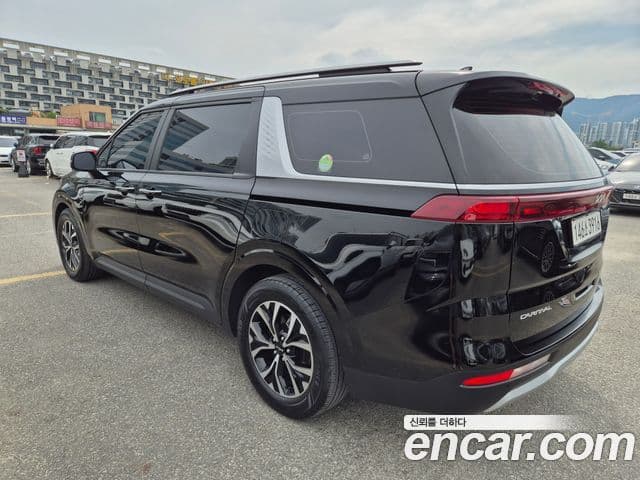 Kia Carnival 2022 — Фото 4/20